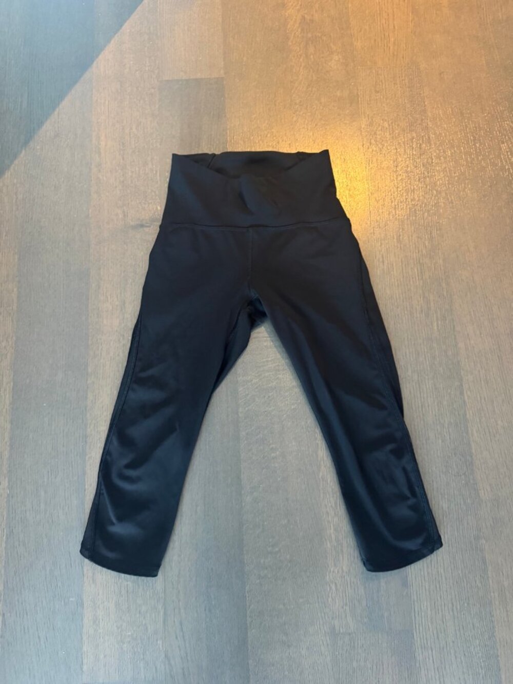 lululemon High-Rise Crop Leggings Black Mesh Calf Panels Womens 4